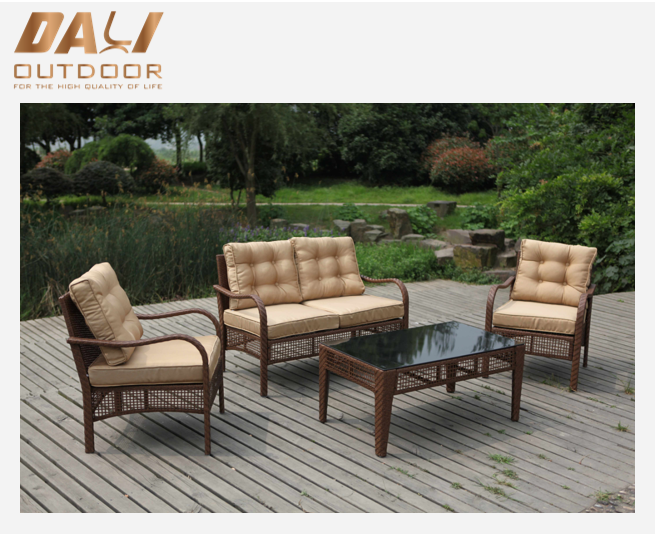 Semua Cuaca Rotan Datar 4 Buah Coklat Outdoor Set Sofa Rotan Plastik Furnitur Sofa Sudut Sofa